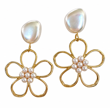 GOLD FLOWER + PEARL