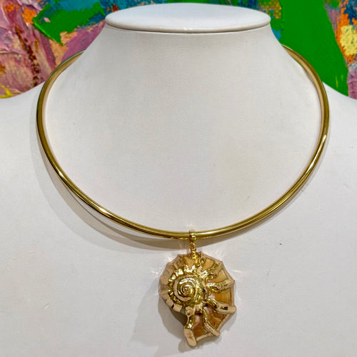 GOLD COLLAR + GOLD SHELL