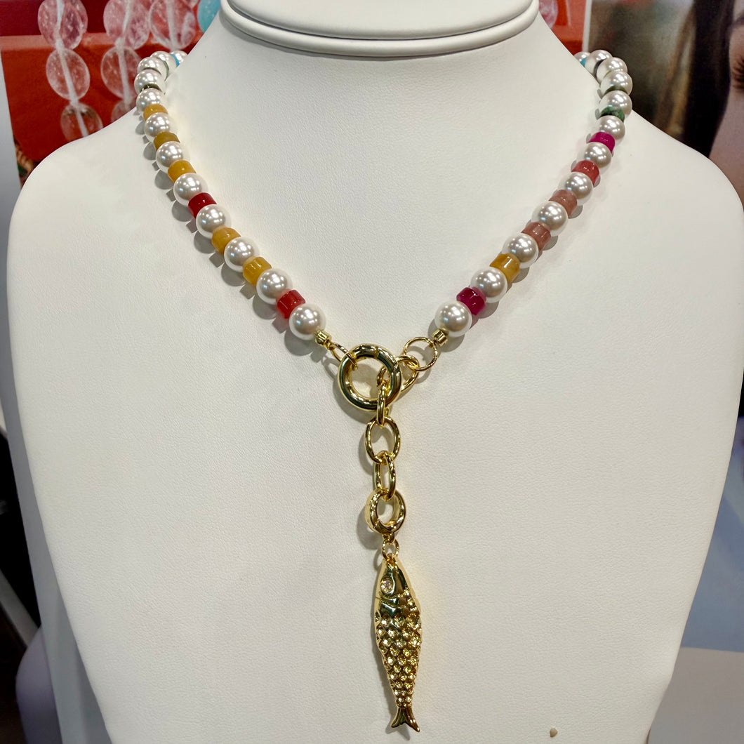 MULTI PEARL + GOLD FISH