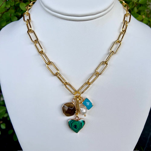 GEMSTONE PENDANTS + GOLD CHAIN (GREEN HEART)