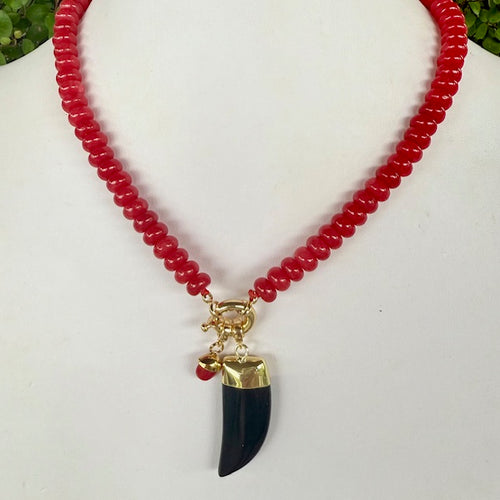 BLACK HORN + CHARM